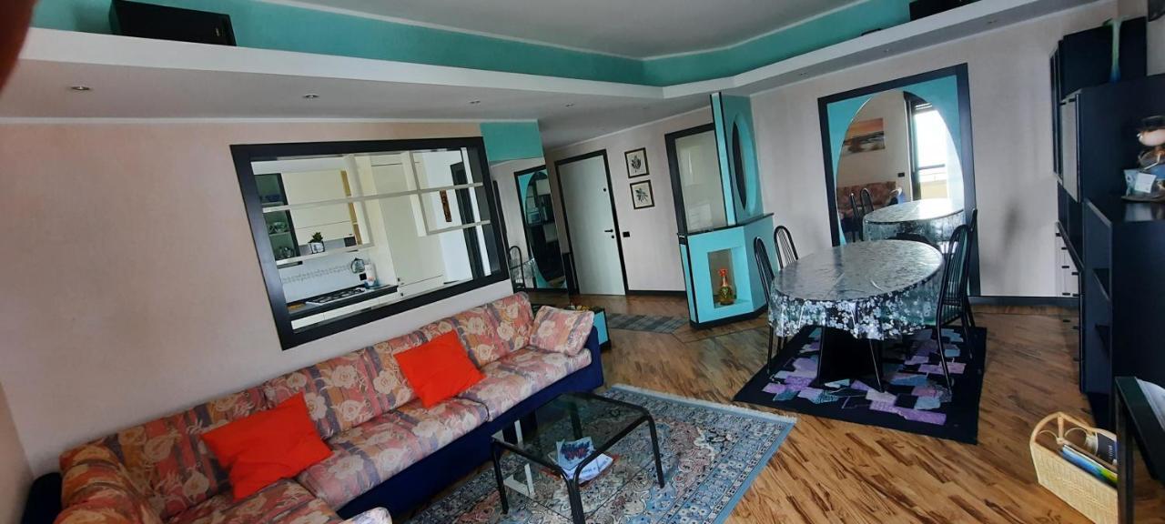 La Terrazza Casa Vacanza Каренно Экстерьер фото